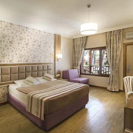 Θέρετρο Kustur Club Village 5*