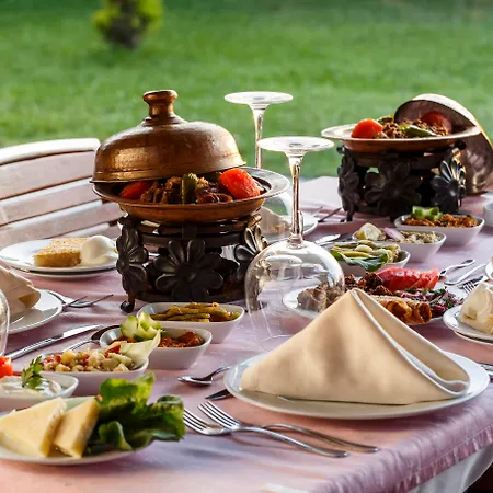 Kustur Club Village 5* Κουσάντασι