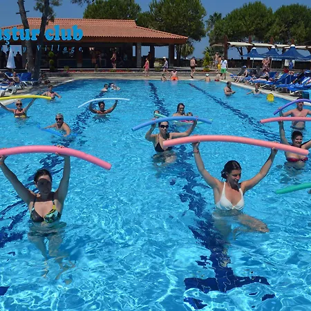 Kustur Club Village 5* Κουσάντασι