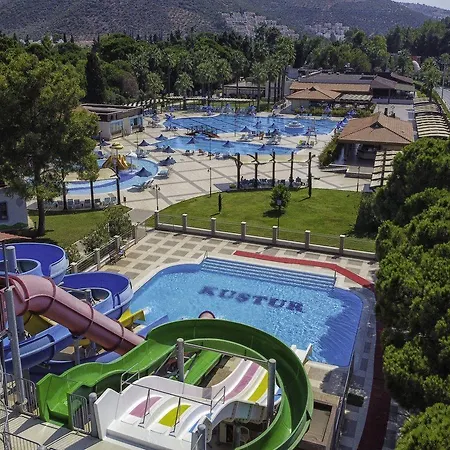 리조트 Kustur Club Village