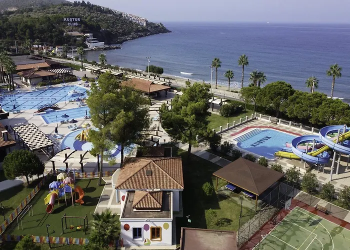 Kustur Club Village 5* Κουσάντασι