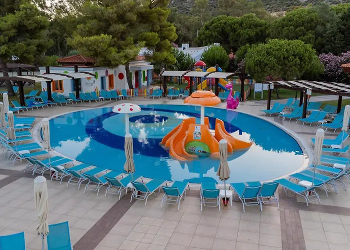 Kustur Club Village 5* Κουσάντασι