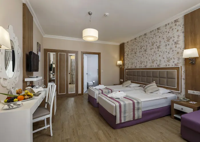 Kustur Club Village Κουσάντασι