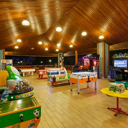 Kustur Club Village -