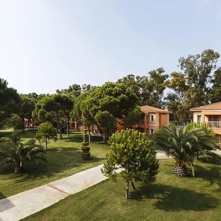 Kustur Club Village -