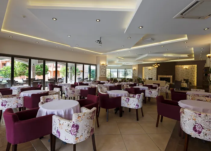 Resort Kustur Club Village 5*