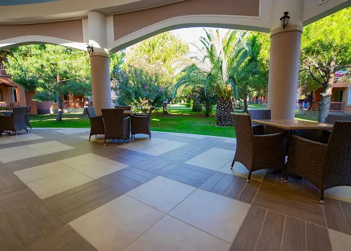 Kustur Club Village 5*